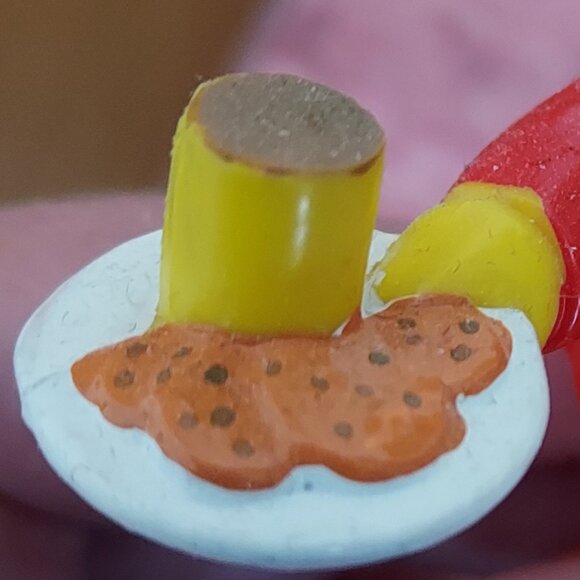 Applause Muppets, Inc - Big Bird with Cookies & Milk for Santa - Picture 13 of 16